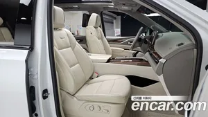 Cadillac Escalade, 2023 — миниатюра 10