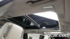 Cadillac Escalade, 2023 — миниатюра 18