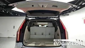 Cadillac Escalade, 2023 — миниатюра 20