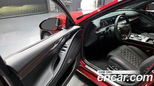 Genesis G80, 2025 — миниатюра 11