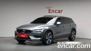 Volvo V60, 2021 — миниатюра 1