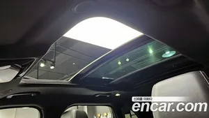 Land Rover Range Rover Velar, 2023 — миниатюра 20