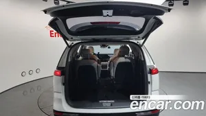 Kia Carnival, 2021 — миниатюра 20