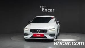 Volvo S60, 2022 — миниатюра 3