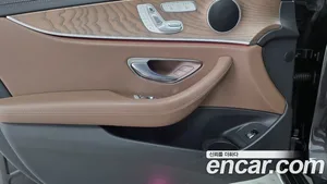 Mercedes-Benz E-Class, 2021 — миниатюра 15