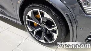 Audi e-tron, 2022 — миниатюра 20