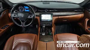 Maserati Quattroporte, 2020 — миниатюра 7