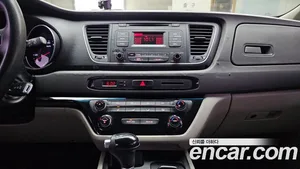 Kia Carnival, 2015 — миниатюра 14