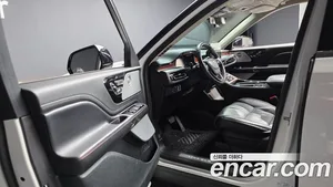 Lincoln Aviator, 2021 — миниатюра 10