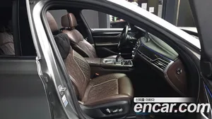 BMW 7-Series, 2019 — миниатюра 11