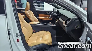 Volvo S60, 2021 — миниатюра 10