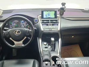 Lexus NX, 2016 — миниатюра 4