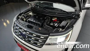 Ford Explorer, 2015 — миниатюра 6
