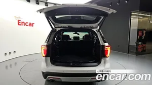 Ford Explorer, 2015 — миниатюра 20