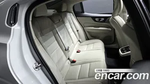 Volvo S60, 2023 — миниатюра 12