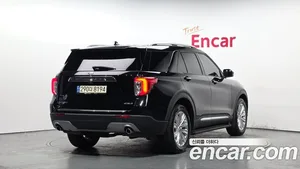 Ford Explorer, 2022 — миниатюра 2