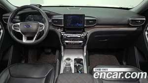 Ford Explorer, 2022 — миниатюра 7