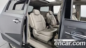 Kia Carnival, 2017 — миниатюра 12