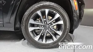Jeep Cherokee, 2023 — миниатюра 5