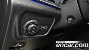 Jeep Cherokee, 2023 — миниатюра 13