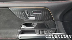 Mercedes-Benz GLB-Class, 2024 — миниатюра 18