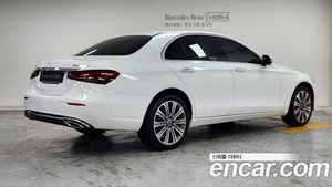Mercedes-Benz E-Class, 2023 — миниатюра 2