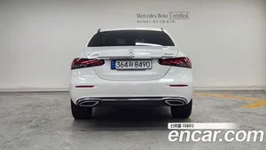 Mercedes-Benz E-Class, 2023 — миниатюра 4