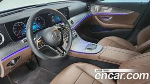 Mercedes-Benz E-Class, 2023 — миниатюра 14