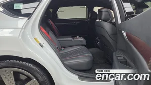 Genesis G80, 2025 — миниатюра 12