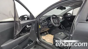 Kia Niro, 2019 — миниатюра 10
