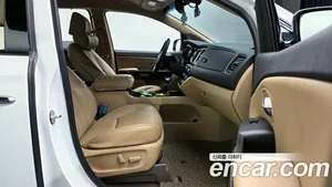 Kia Carnival, 2020 — миниатюра 10