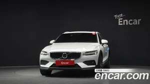 Volvo V60, 2021 — миниатюра 3