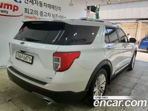 Ford Explorer, 2020 — миниатюра 5
