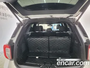 Ford Explorer, 2020 — миниатюра 17