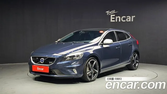 Volvo V40, 2015 — фото автомобиля из Кореи