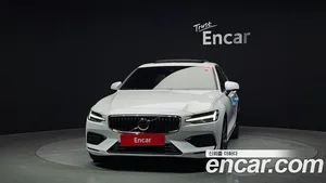 Volvo S60, 2024 — миниатюра 3