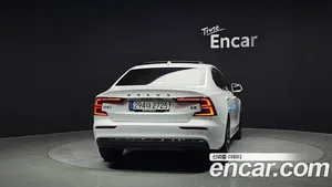Volvo S60, 2024 — миниатюра 4