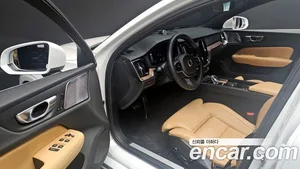 Volvo S60, 2024 — миниатюра 10