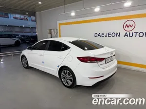 Hyundai Avante, 2018 — миниатюра 4