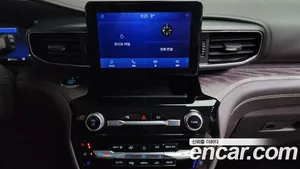 Ford Explorer, 2021 — миниатюра 14