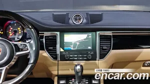 Porsche Macan, 2016 — миниатюра 14