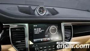 Porsche Macan, 2016 — миниатюра 16