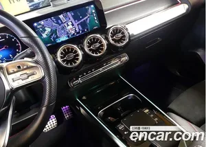 Mercedes-Benz GLB-Class, 2023 — миниатюра 12