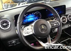 Mercedes-Benz GLB-Class, 2023 — миниатюра 13