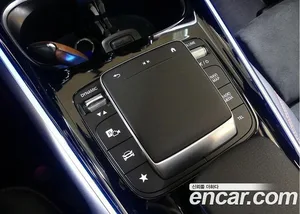 Mercedes-Benz GLB-Class, 2023 — миниатюра 16