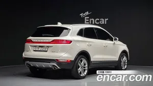 Lincoln MKC, 2017 — миниатюра 2