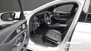 Mercedes-Benz E-Class, 2022 — миниатюра 10