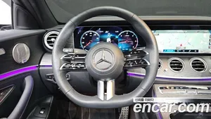 Mercedes-Benz E-Class, 2022 — миниатюра 11