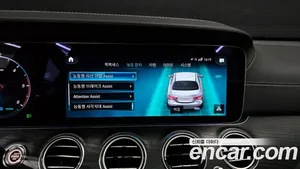 Mercedes-Benz E-Class, 2022 — миниатюра 14