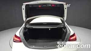 Mercedes-Benz E-Class, 2022 — миниатюра 20